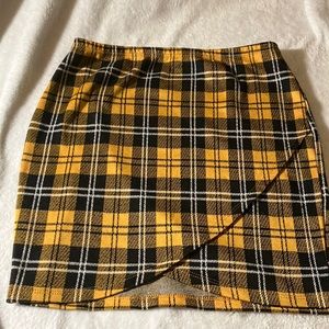 Yellow plaid miniskirt